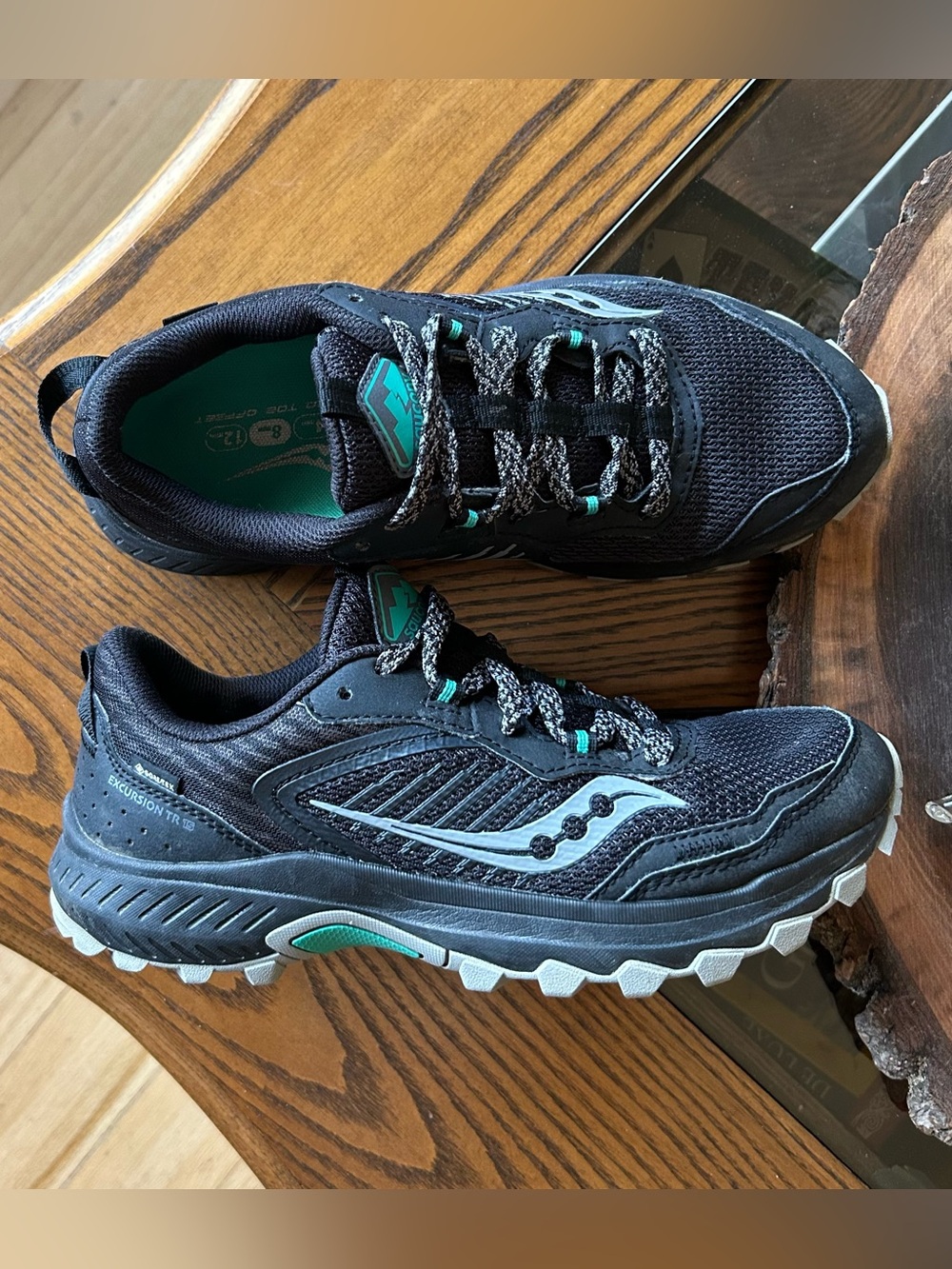 Saucony Excursion TR15 waterproof trail runner women’s Size 8